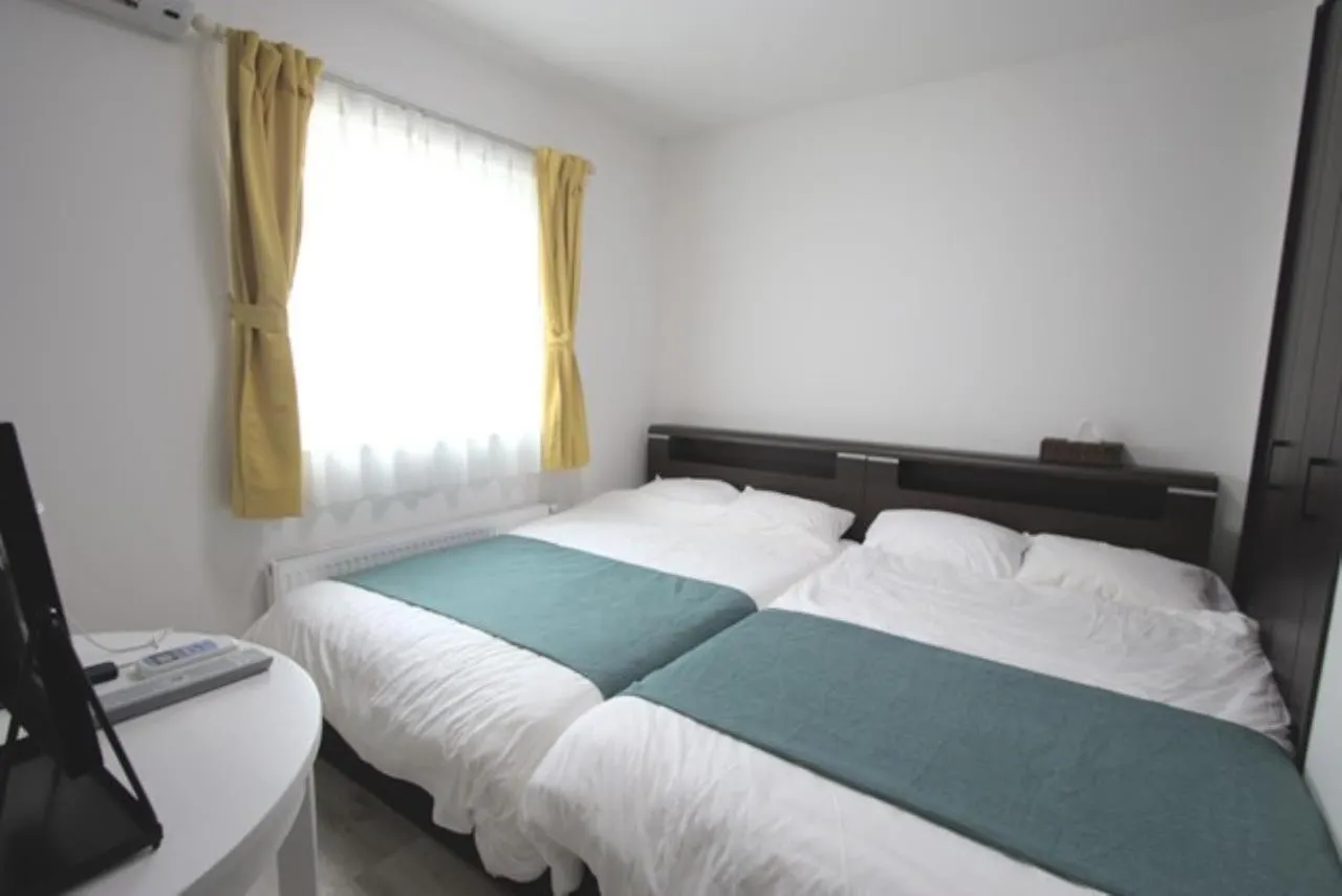 Villa Teine White House Sapporo Lodge