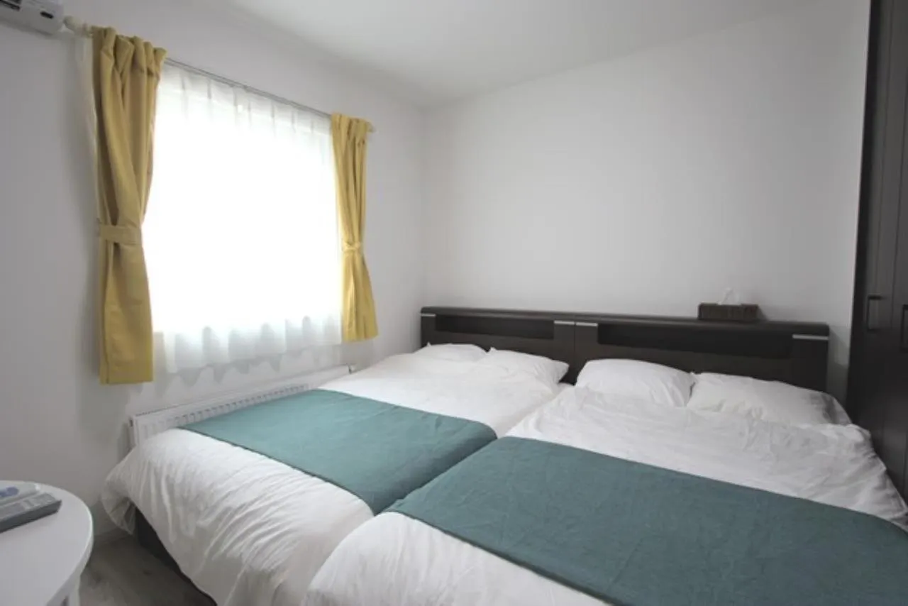 Teine White House Villa Sapporo 0*,  Japan